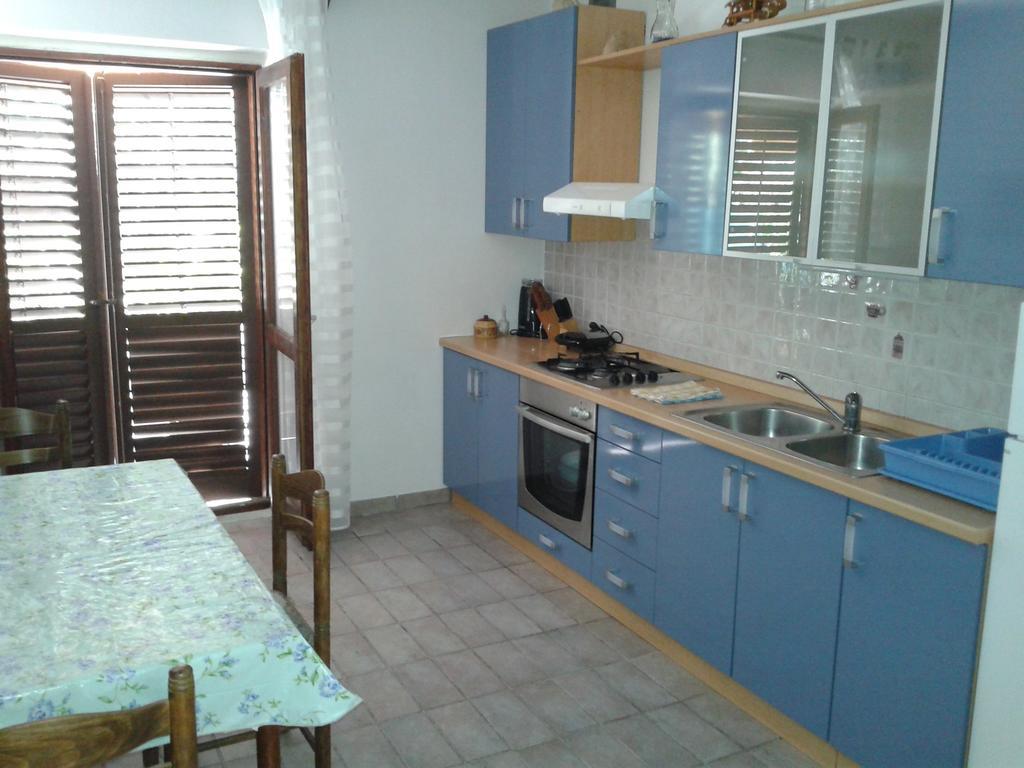 Apartments Laura ฮวาร์ ห้อง รูปภาพ